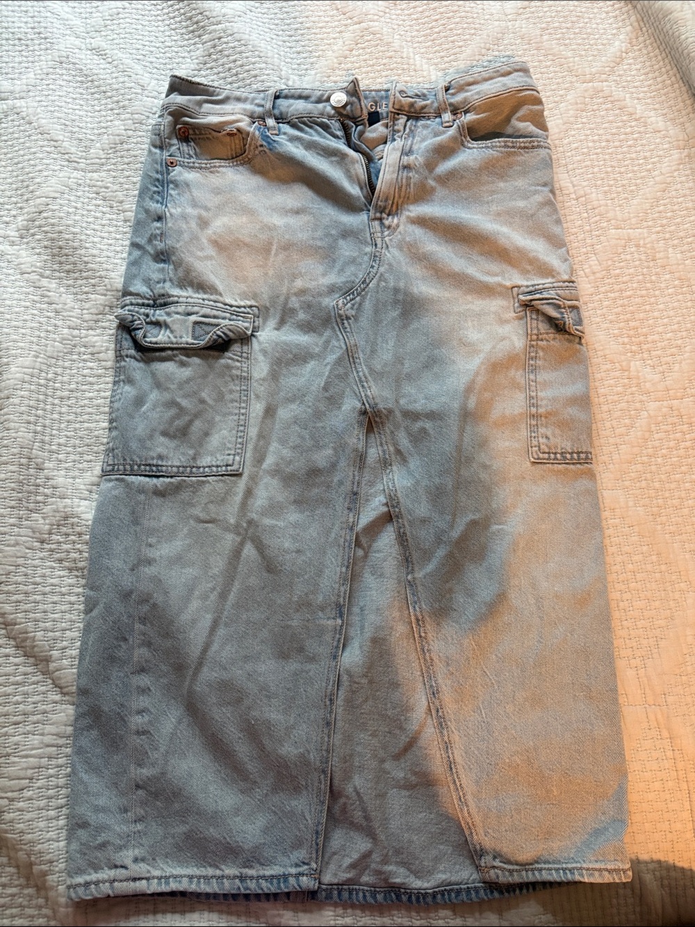 Women’s Cargo Denim Skirt - lightwash
